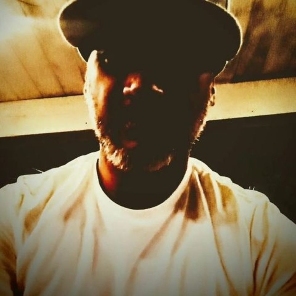 Meet your Posher, Tupouniua